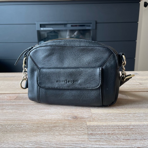 Kelly Moore Riverdale Camera Bag - Picture 2 of 9